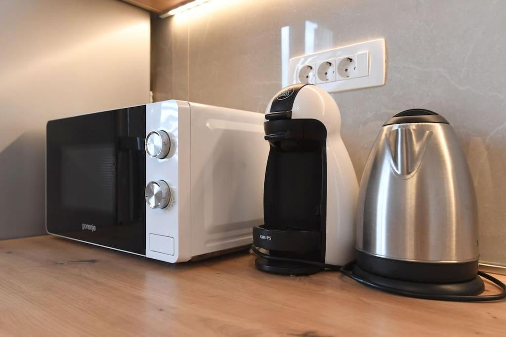 Apartman Ilijana Zara Esterno foto