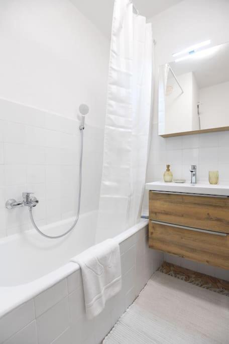 Apartman Ilijana Zara Esterno foto